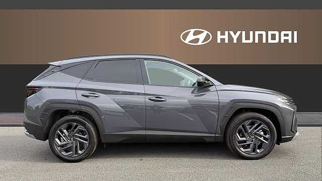 Hyundai TUCSON 1.6T 239 Hybrid Black Line 5dr Auto Hybrid Estate