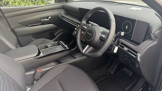 Hyundai TUCSON 1.6T 239 Hybrid Black Line 5dr Auto Hybrid Estate