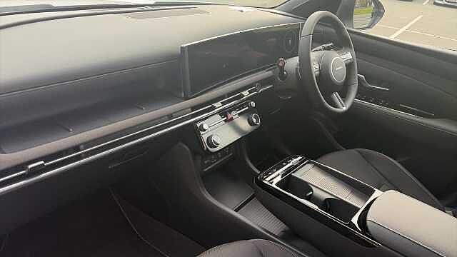 Hyundai TUCSON 1.6T 239 Hybrid Black Line 5dr Auto Hybrid Estate