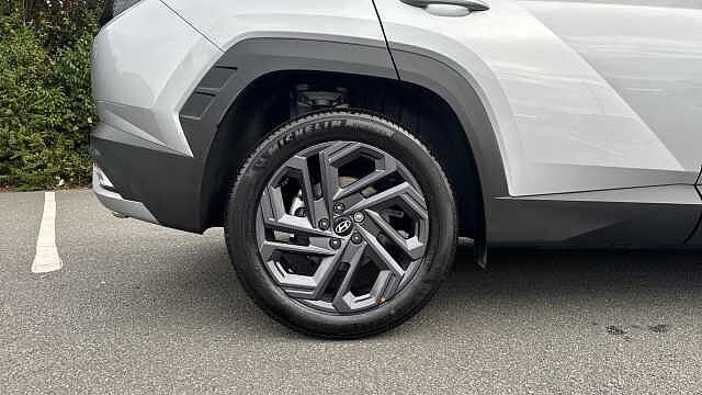 Hyundai TUCSON 1.6T 239 Hybrid Black Line 5dr Auto Hybrid Estate