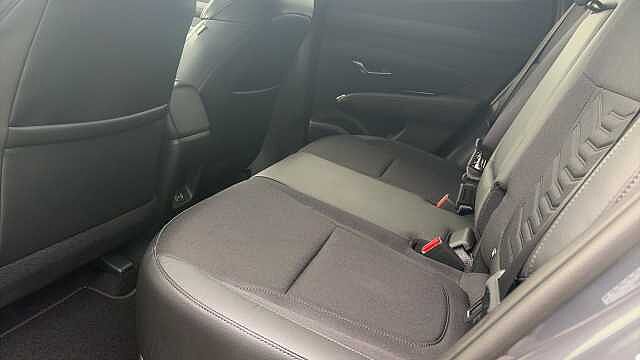Hyundai TUCSON 1.6T 239 Hybrid Black Line 5dr Auto Hybrid Estate