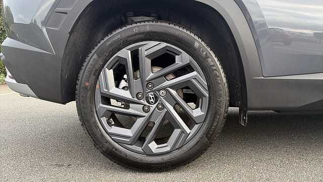 Hyundai TUCSON 1.6T 239 Hybrid Black Line 5dr Auto Hybrid Estate