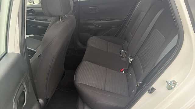 Hyundai i20 1.0T GDi 48V MHD SE Connect 5dr Petrol Hatchback
