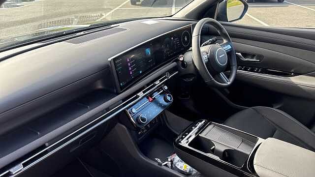 Hyundai TUCSON 1.6T 239 Hybrid Black Line 5dr Auto Hybrid Estate