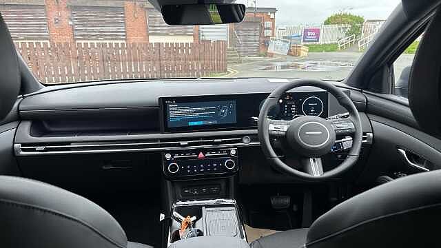 Hyundai TUCSON 1.6T 239 Hybrid Black Line 5dr Auto Hybrid Estate